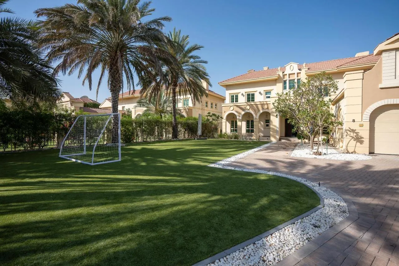 Jumeirah Islands Private Pool Villa Dubai