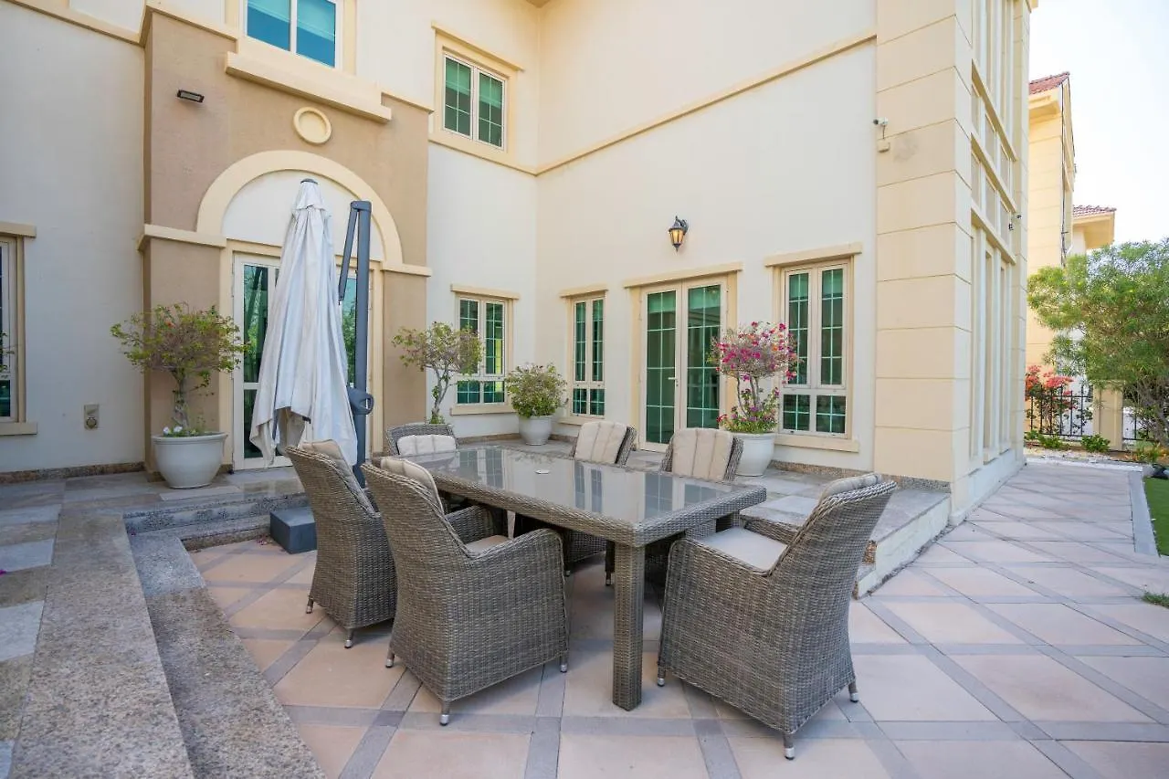 Jumeirah Islands Private Pool Villa Dubai United Arab Emirates