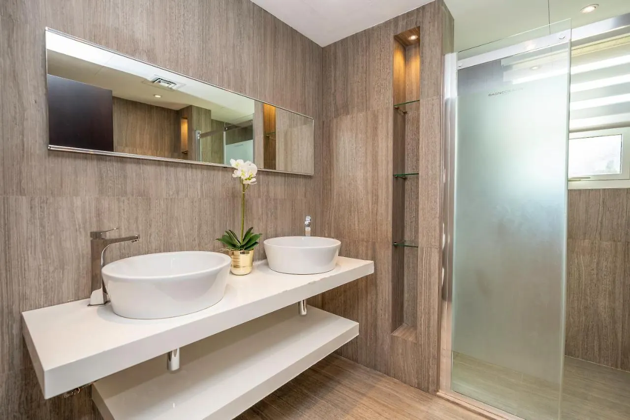 Jumeirah Islands Private Pool Villa Dubai 0*,  United Arab Emirates